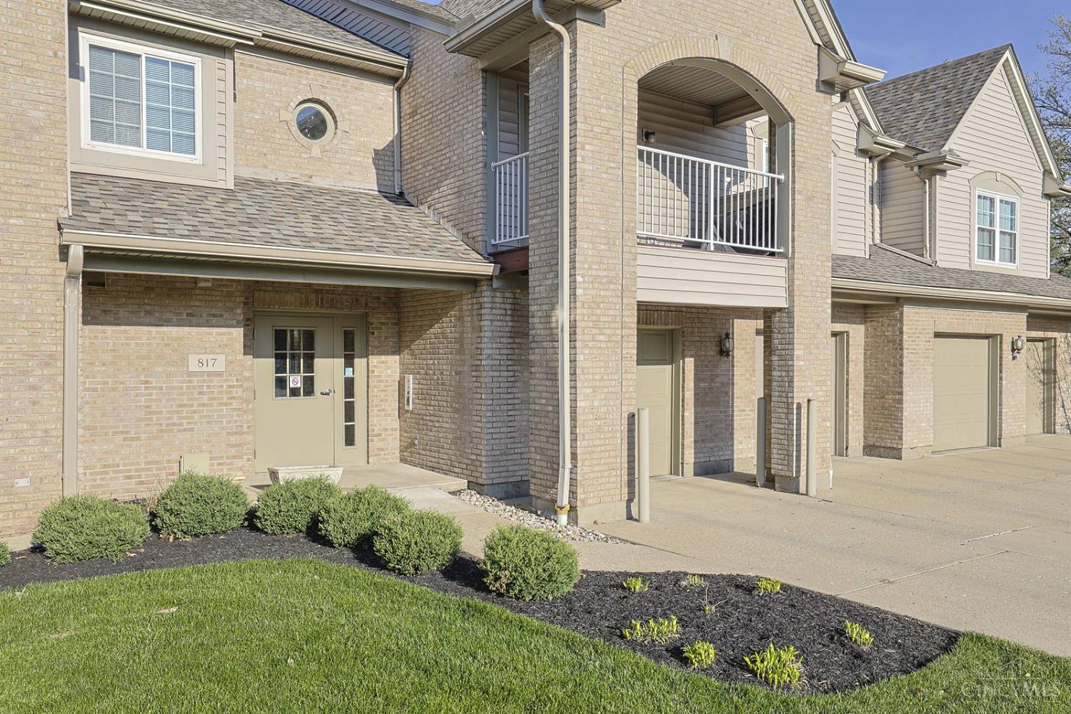 817 Neeb Road, Unit 5 Cincinnati, OH 45233 - Photo 3 of 24