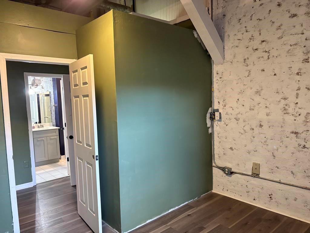 320 Martin Luther King Junior Drive Southeast, Unit 18A Atlanta, GA 30312 - Photo 12 of 15 a view of a bathroom