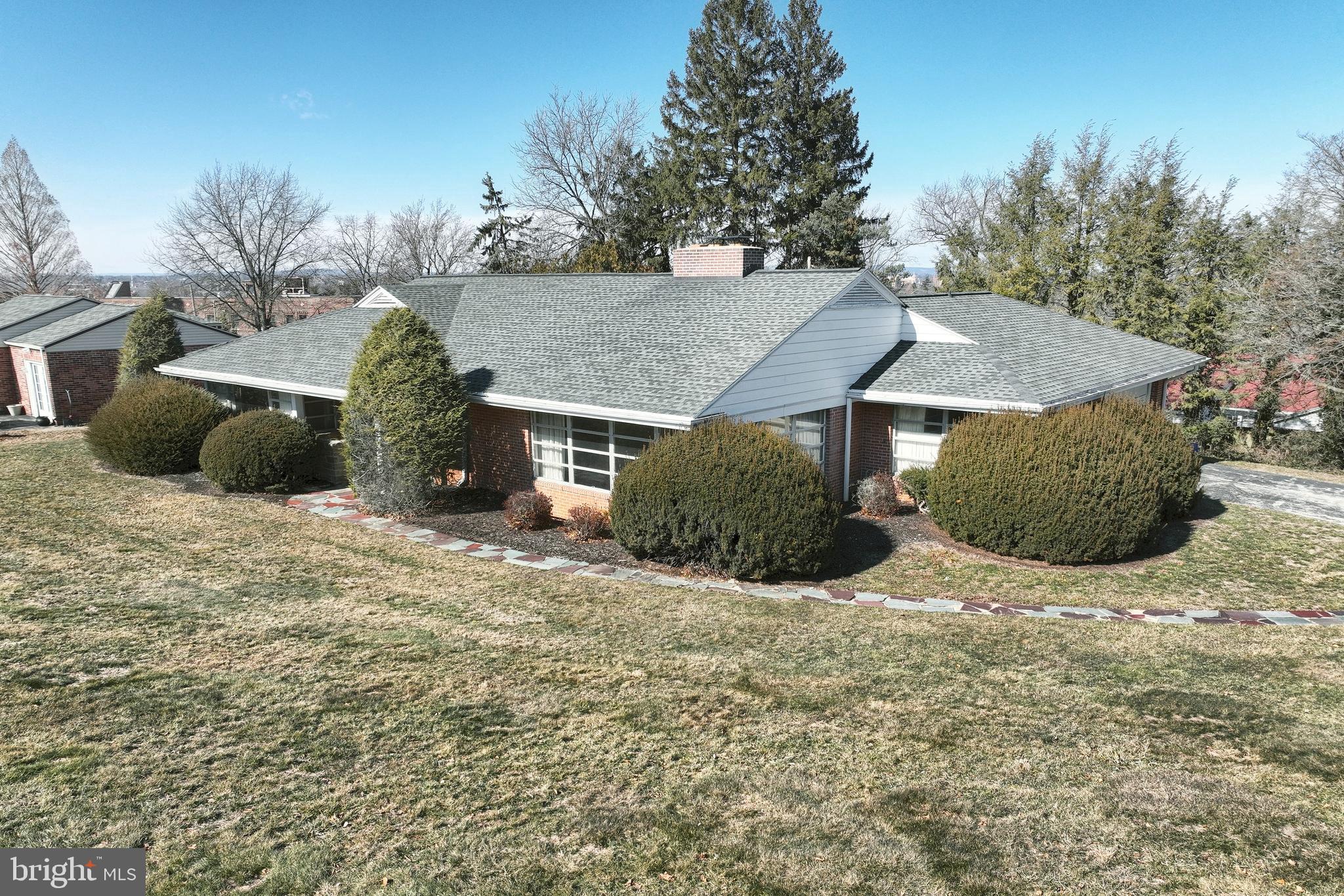 35 Peyton Road York, PA 17403 - Photo 4 of 46 Gallery Image 4