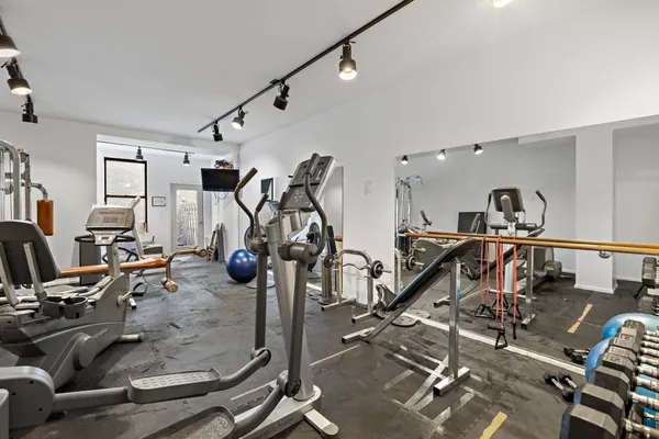 $4,600 | 1021 Grand Street, Unit 4E, Hoboken, NJ 07030