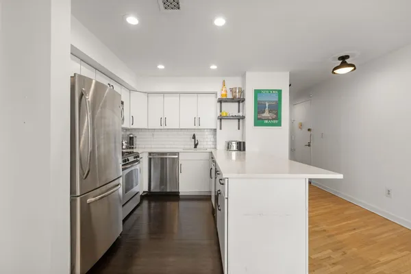 $4,600 | 1021 Grand Street, Unit 4E, Hoboken, NJ 07030