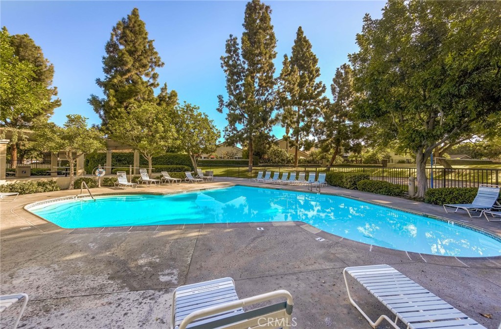 32 Acorn, Unit 15 Irvine, CA 92604 - Photo 41 of 51 Wildwood pool