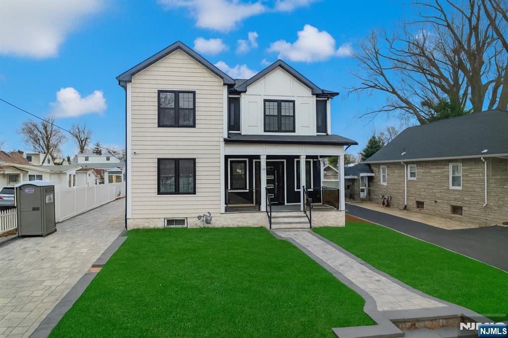 83 Madison Avenue Rochelle Park, NJ 07662 - Photo 2 of 21