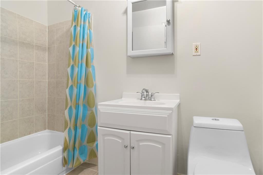 629 45th Street Brooklyn, NY 11220 - Photo 5 of 10