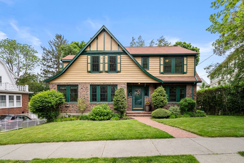 31 Horne Road Belmont, MA 02478 - Photo 1 of 28 Gallery Image 1