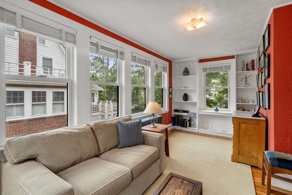 31 Horne Road Belmont, MA 02478 - Photo 12 of 28 Gallery Image 12