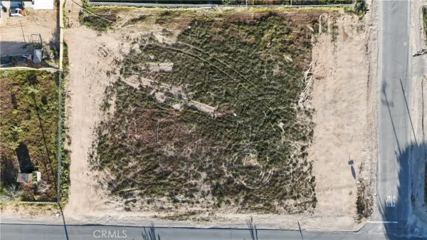 view of a yard