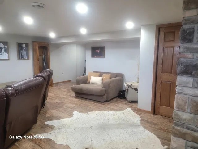 $460,000 | 7773 Porter Hill Road, Lancaster, WI 53813