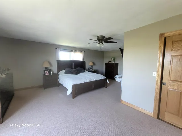 $460,000 | 7773 Porter Hill Road, Lancaster, WI 53813