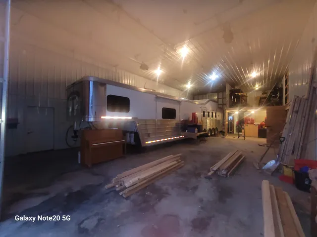 $460,000 | 7773 Porter Hill Road, Lancaster, WI 53813