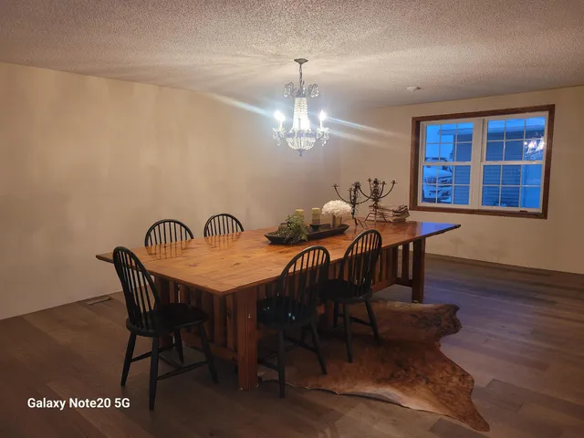 $460,000 | 7773 Porter Hill Road, Lancaster, WI 53813