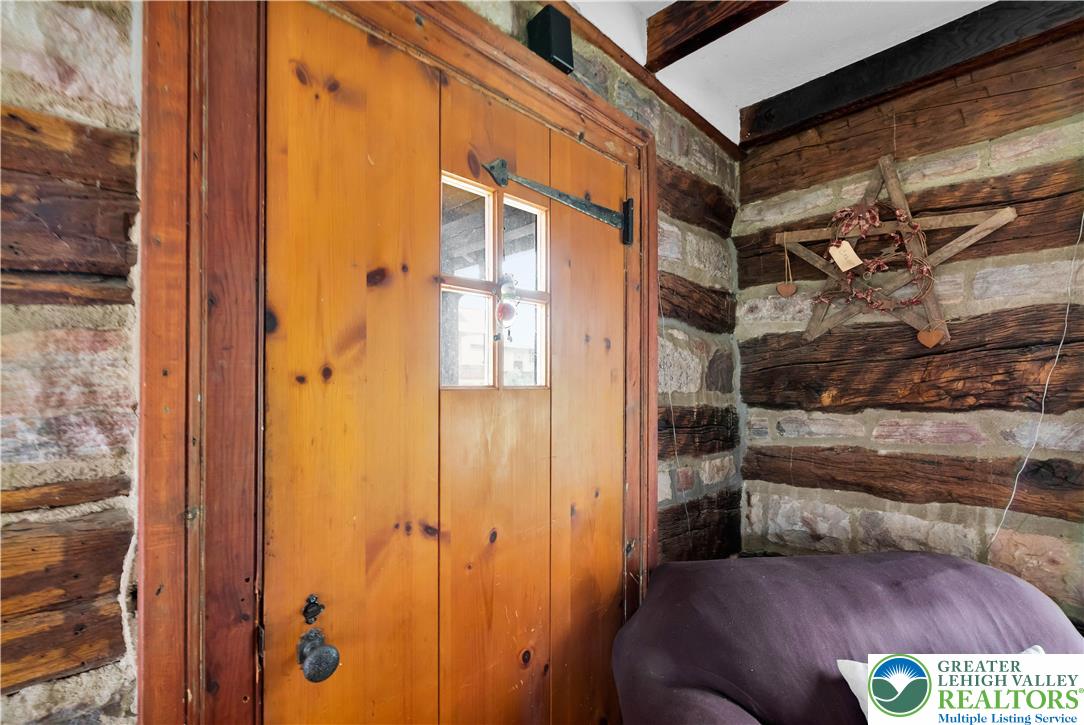 7281 Decatur Street New Tripoli, PA 18066 - Photo 3 of 24