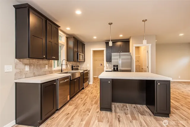 $415,000 | 211 South Barr Road, Port Angeles, WA 98362