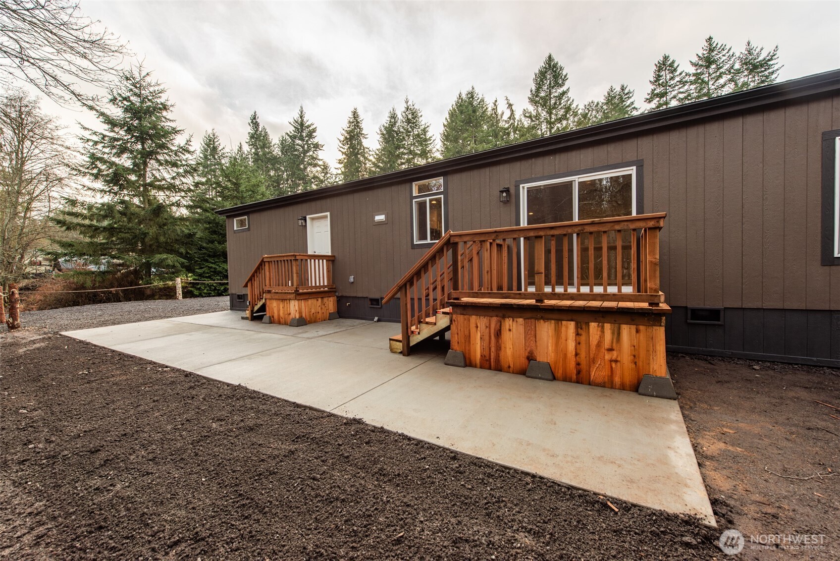 211 South Barr Road Port Angeles, WA 98362 - Photo 29 of 38