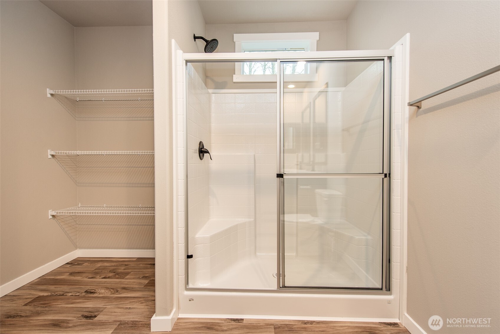 211 South Barr Road Port Angeles, WA 98362 - Photo 9 of 38