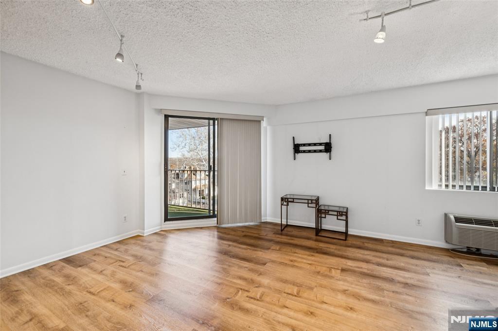 55 Clinton Place, Unit 510 Hackensack, NJ 07601 - Photo 8 of 31