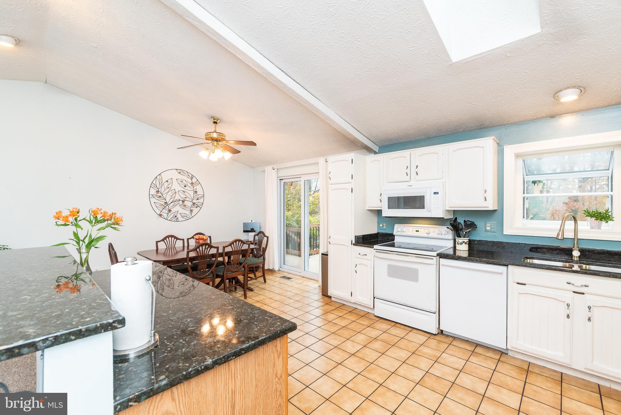 9416 Perglen Road Baltimore, MD 21236 - Photo 15 of 65