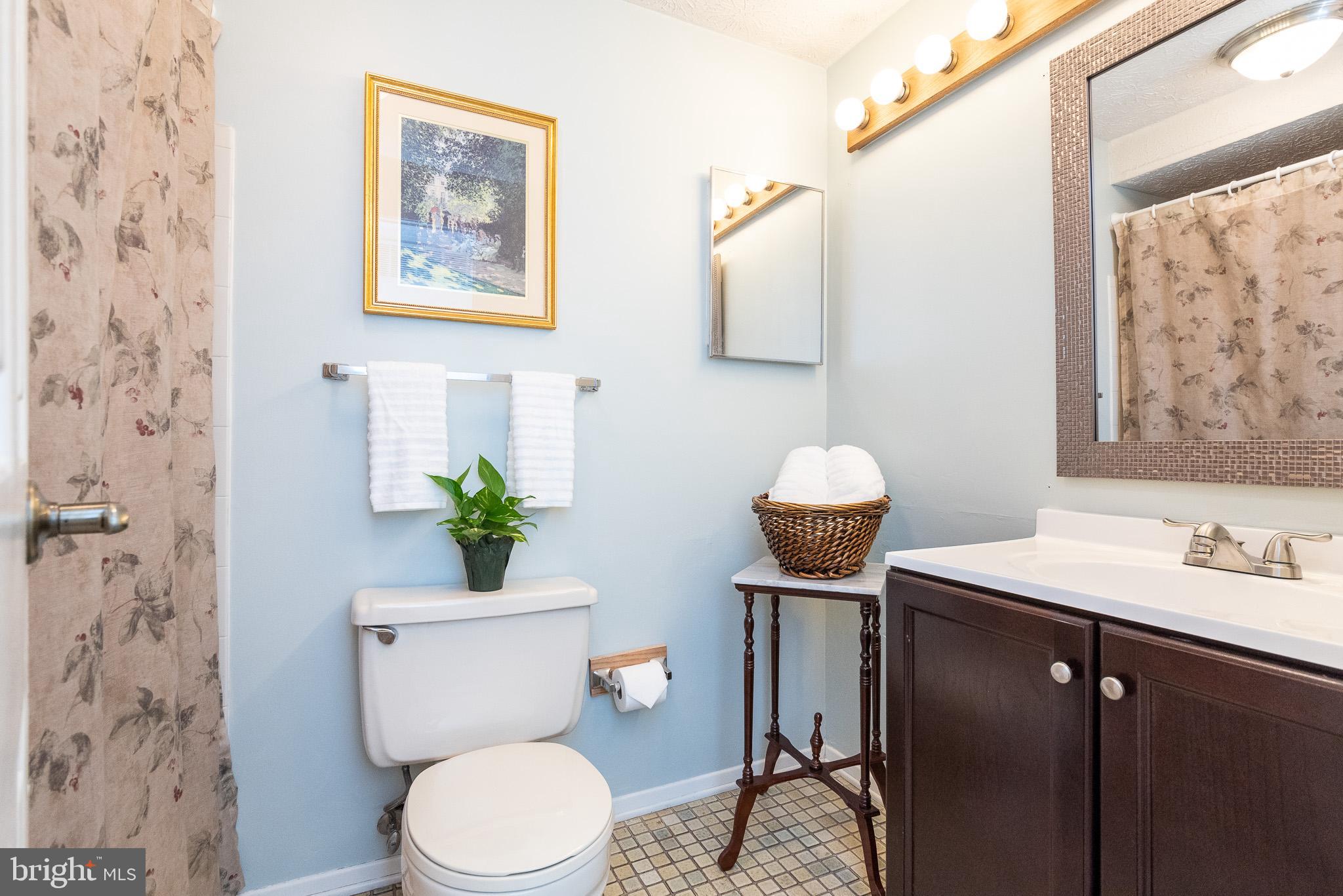 9416 Perglen Road Baltimore, MD 21236 - Photo 32 of 65 Bath Upper