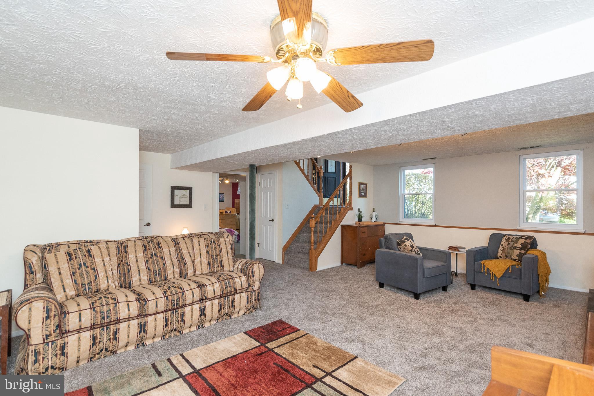 9416 Perglen Road Baltimore, MD 21236 - Photo 37 of 65 Family Room