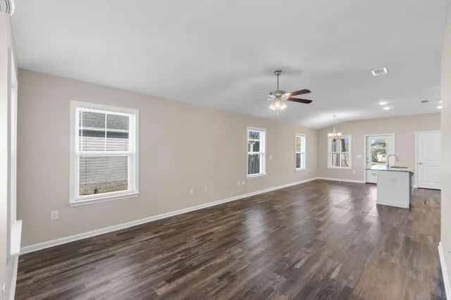 $260,000 | 145 4th Avenue, Crestview, FL 32539