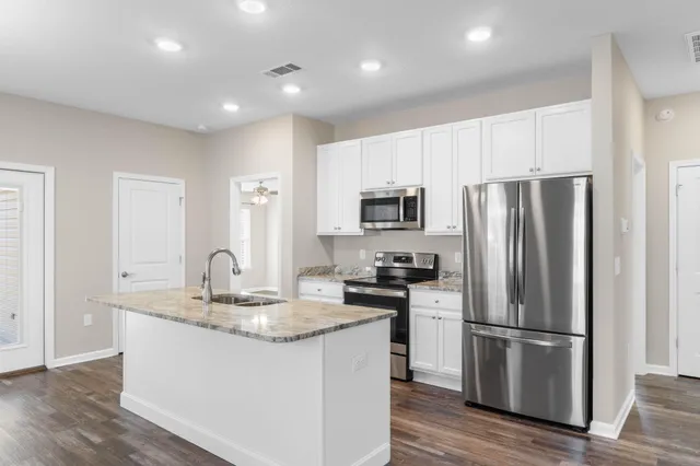 $260,000 | 145 4th Avenue, Crestview, FL 32539