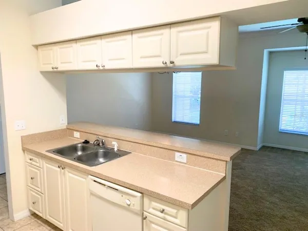 $1,450 | 1707 Eagle Pond Drive, Unit 1707, Winter Haven, FL 33884