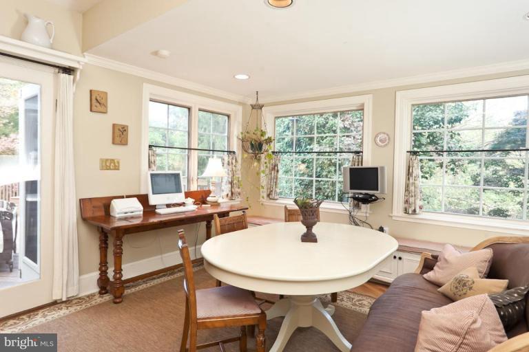 108 Longwood Road Baltimore, MD 21210 - Photo 27 of 28 a dining room with furniture and window