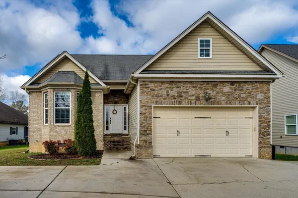 $450,000 | 8500 Standifer Gap Road, Chattanooga, TN 37421