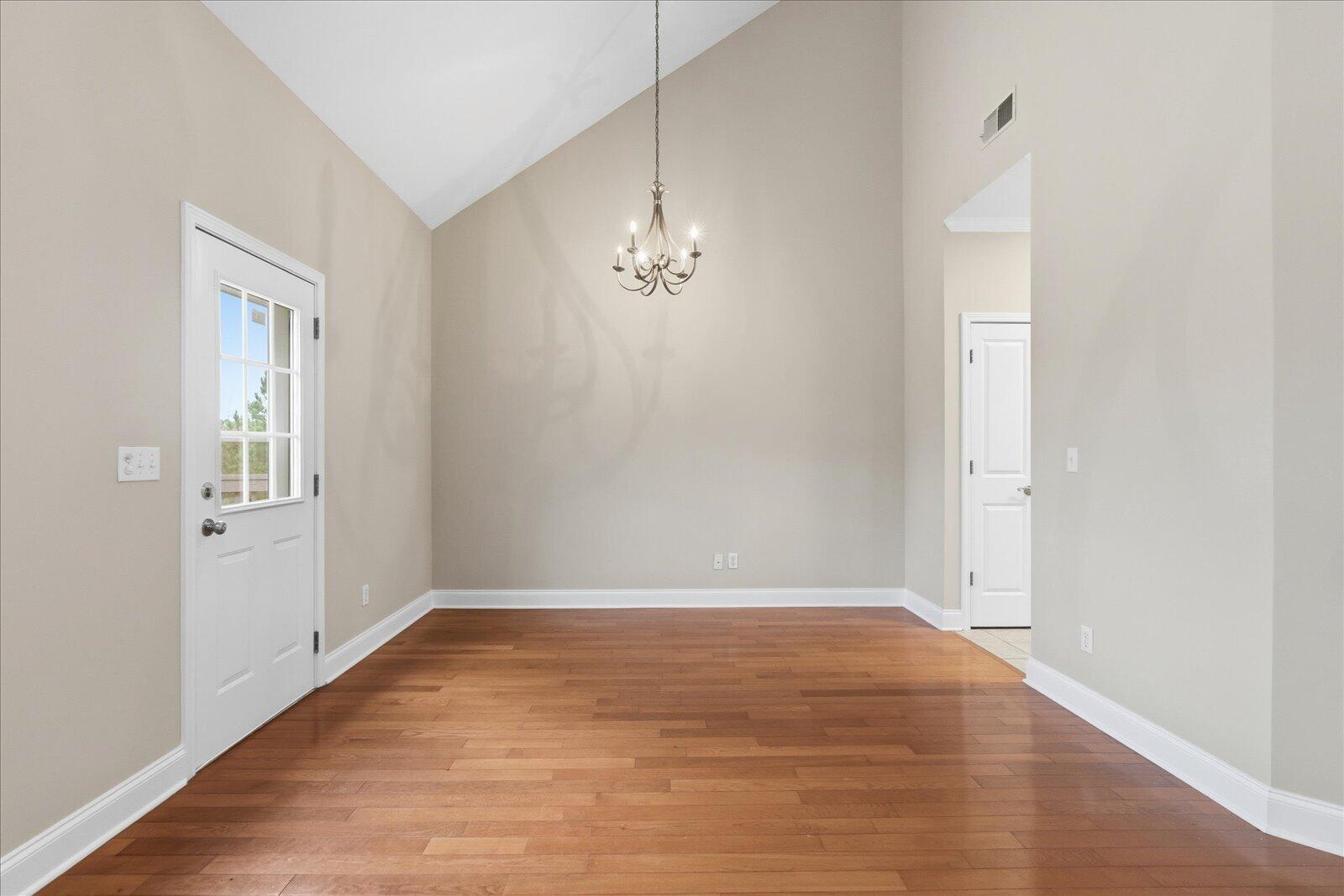 8500 Standifer Gap Road Chattanooga, TN 37421 - Photo 5 of 35 09-8500 Standifer Gap-9