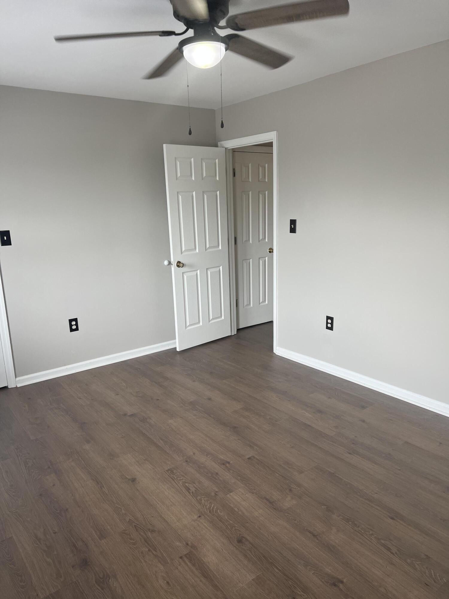 7736 Suzanne Drive North Charleston, SC 29418 - Photo 11 of 17 9308C606-CE8B-420F-945A-1070AAEDB126