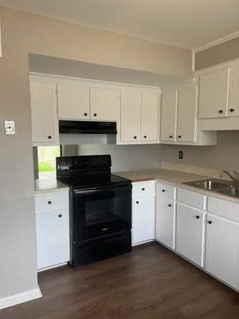 $1,500 | 7736 Suzanne Drive, North Charleston, SC 29418