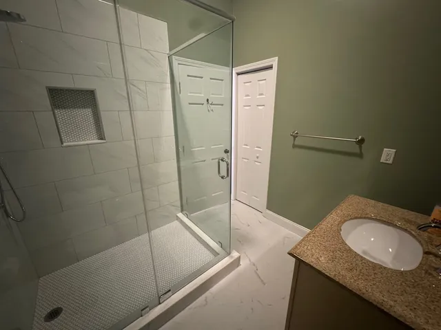 $4,600 | 10 Sherman Court, Somerville, MA 02145