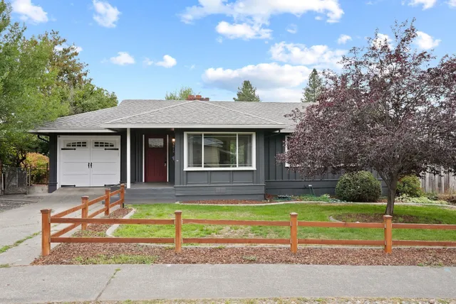 $379,900 | 3015 West Heroy Avenue, Spokane, WA 99205