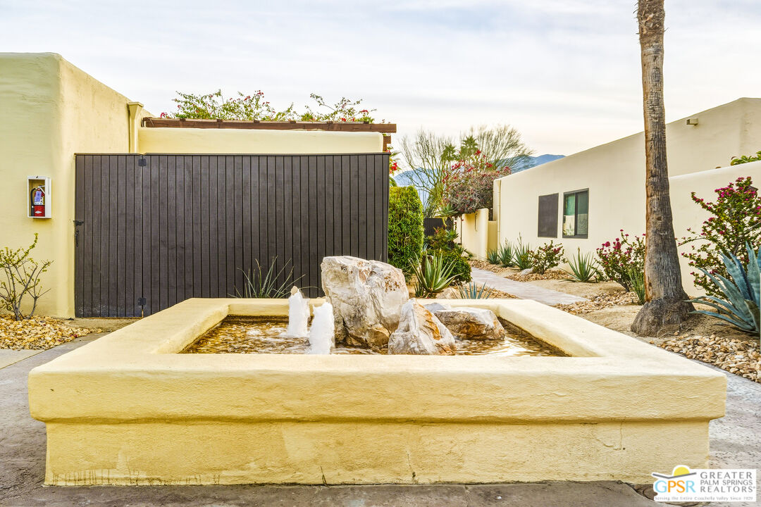 1103 East Alejo Road Palm Springs, CA 92262 - Photo 35 of 39 a view of a house with a ocean view