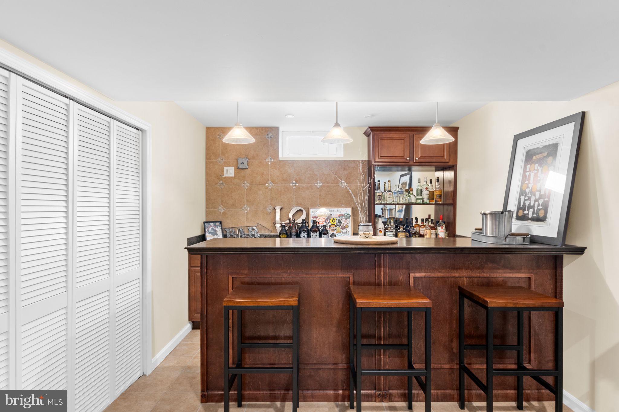 93 Weathervane Drive Mount Royal, NJ 08061 - Photo 18 of 22 a dining table chair next to a window