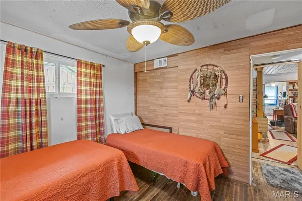 $153,700 | 7640 Lake Drive, Cedar Hill, MO 63016