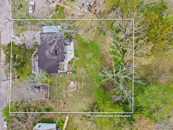 $153,700 | 7640 Lake Drive, Cedar Hill, MO 63016