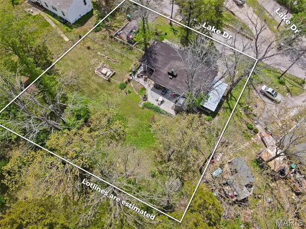 $153,700 | 7640 Lake Drive, Cedar Hill, MO 63016