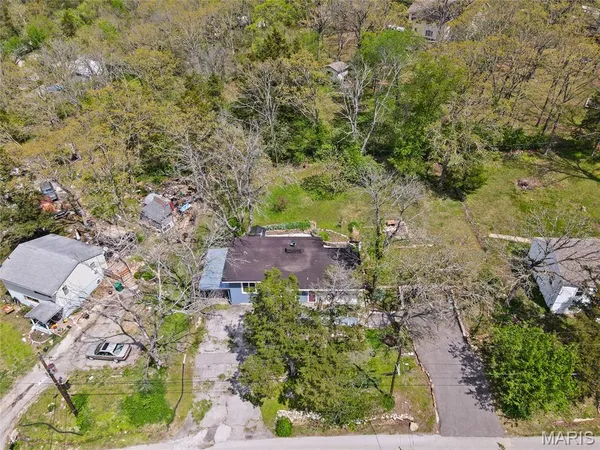 $153,700 | 7640 Lake Drive, Cedar Hill, MO 63016