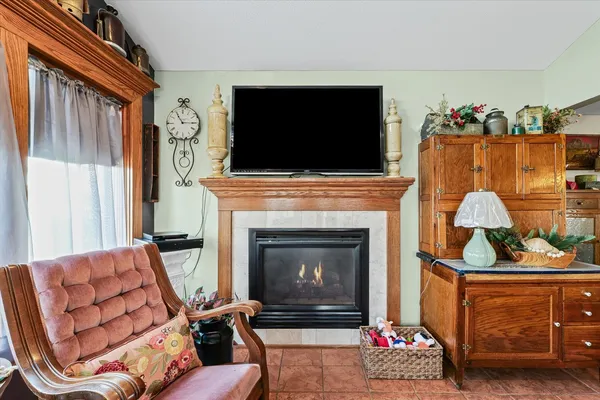 $545,000 | 945 Troy Phillips Road, Monticello, IL 61856