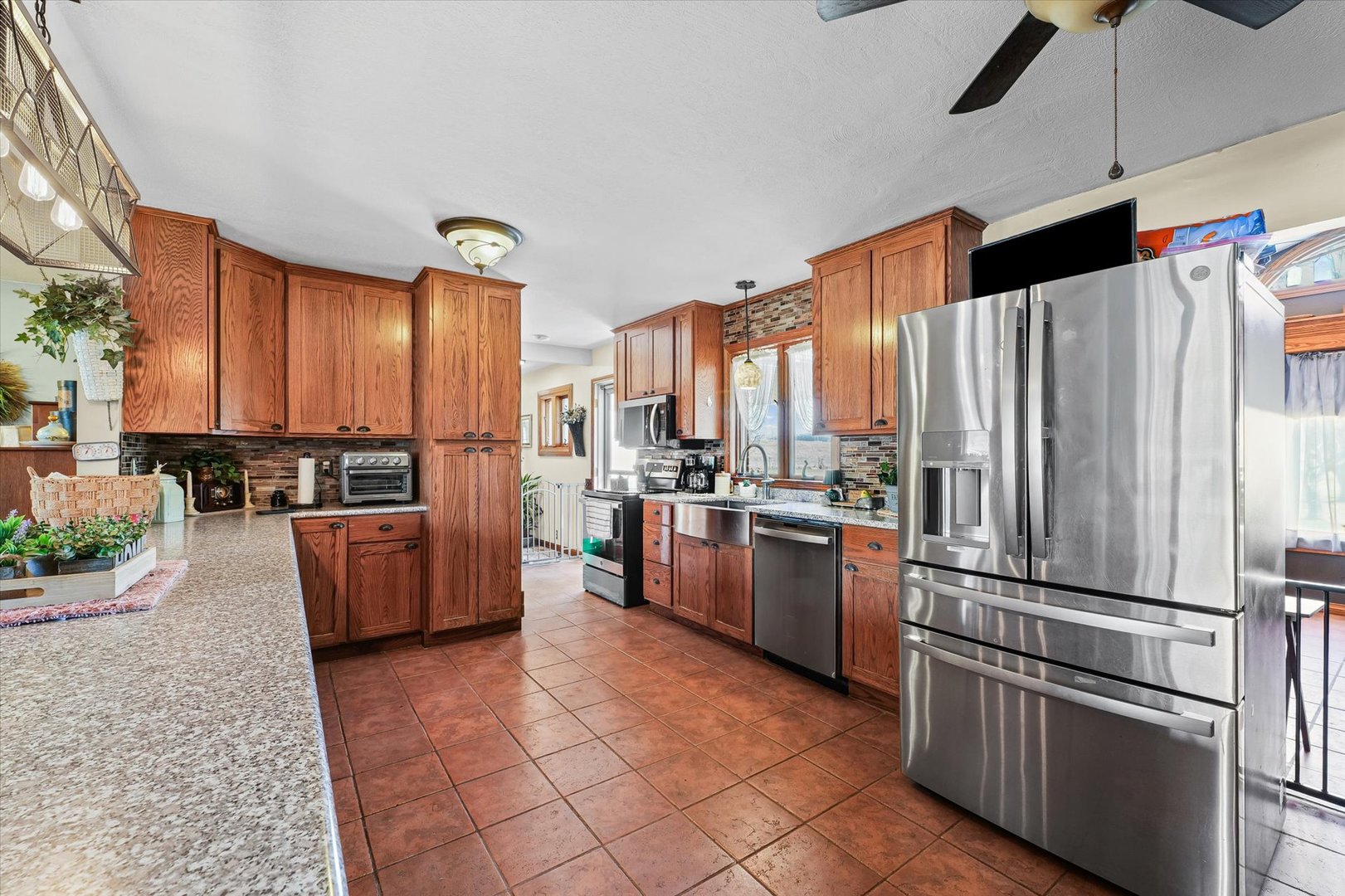 945 Troy Phillips Road Monticello, IL 61856 - Photo 13 of 34