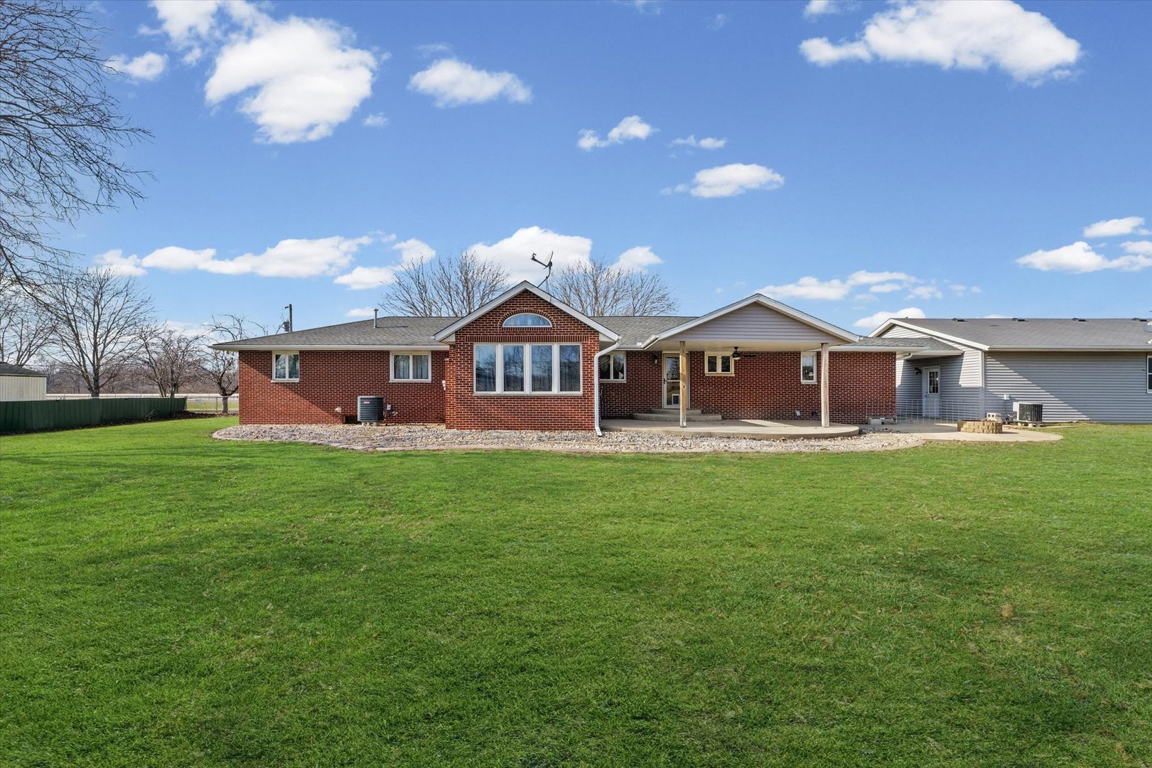 945 Troy Phillips Road Monticello, IL 61856 - Photo 31 of 34