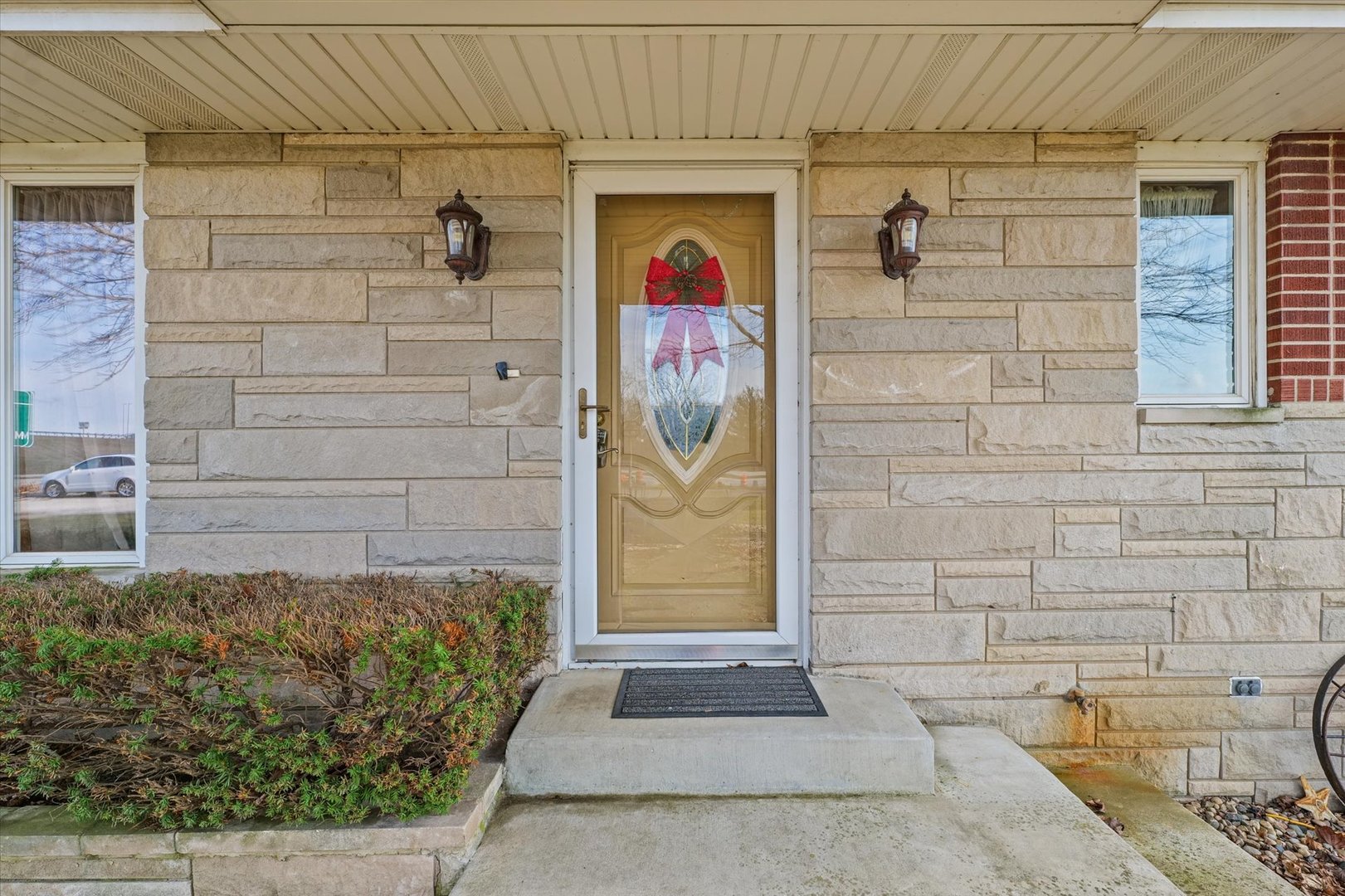 945 Troy Phillips Road Monticello, IL 61856 - Photo 5 of 34