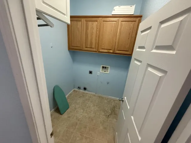 $349,999 | 20780 Fairway Drive, Patterson, CA 95363