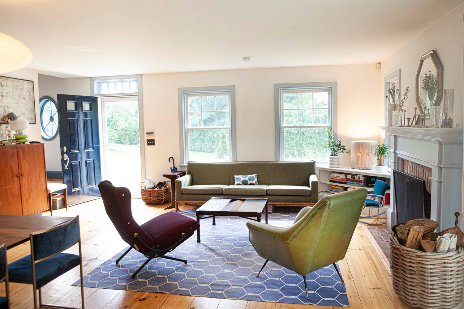 Undisclosed Address Bridgehampton, NY 11932 - Photo 5 of 21 a living room with furniture fireplace and a large window