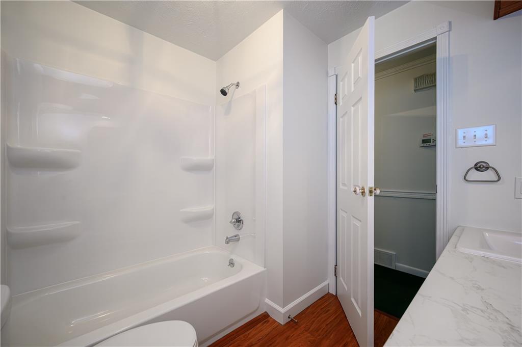 2494 Wigwam Road Aliquippa, PA 15001 - Photo 17 of 37