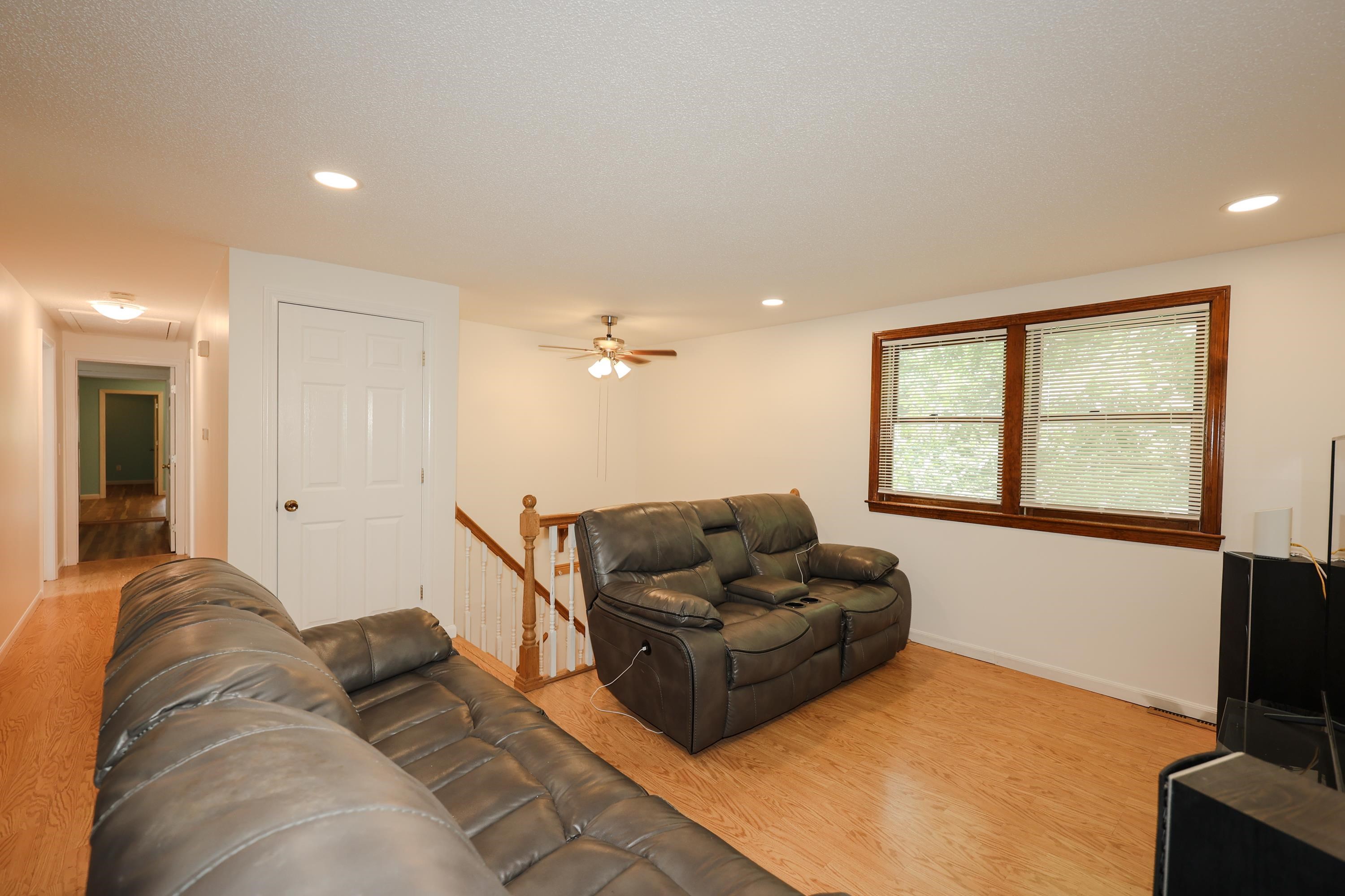 51 Cota Road Merrimack, NH 03054 - Photo 7 of 40