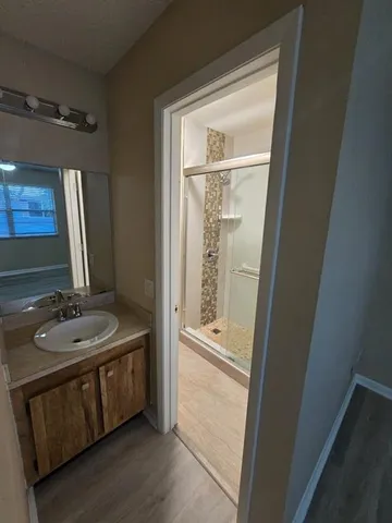 $2,200 | 95 Southwest 3rd Street, Pompano Beach, FL 33060