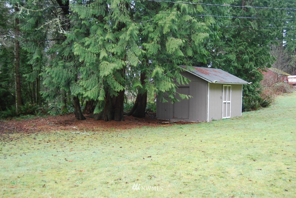 12954 Wallace Road Southeast Olalla, WA 98359 - Photo 15 of 24 Gallery Image 15