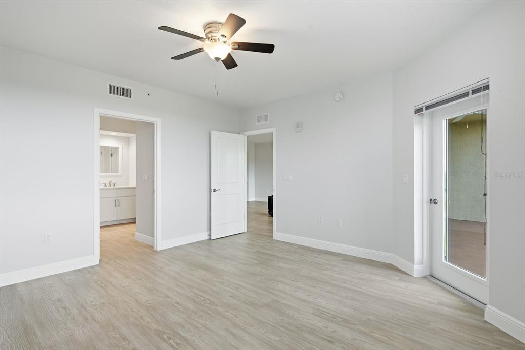 960 Starkey Road, Unit 10304 Largo, FL 33771 - Photo 22 of 39 Gallery Image 22